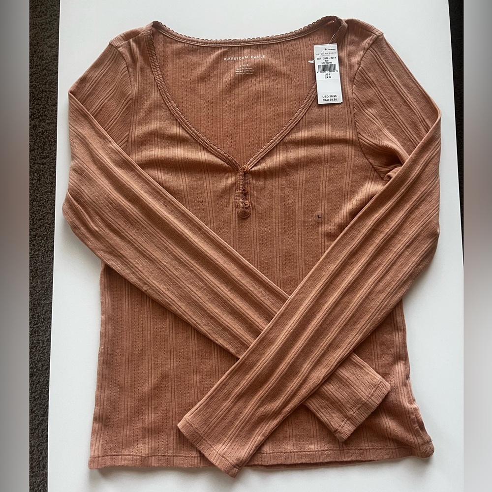 NWT American Eagle Long Sleeve
